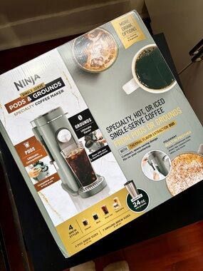 Ninja Single-Serve Coffee & Espresso Maker with Frother